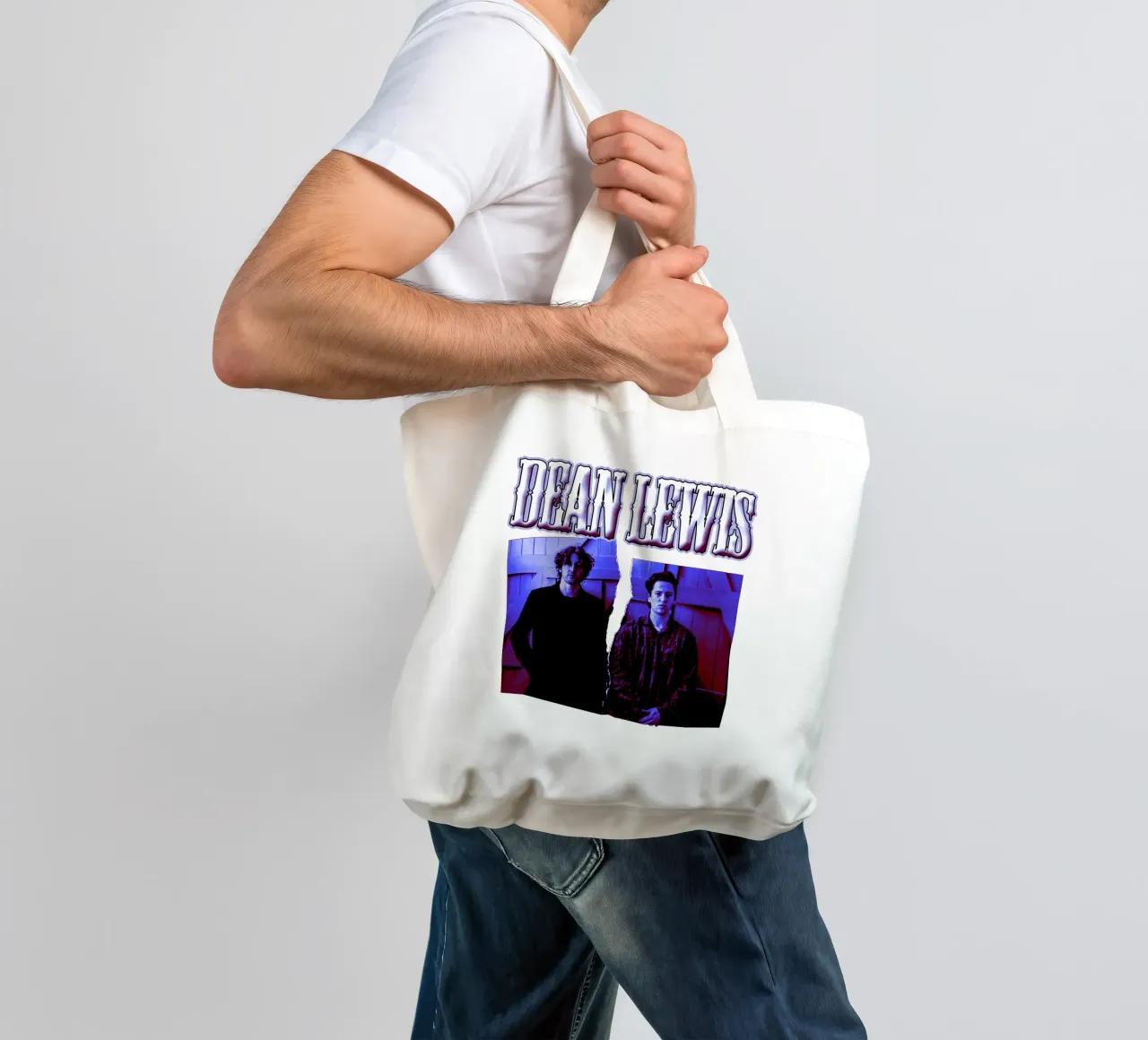 Stile Crack d'epoca Dean Lewis borsa in juta da https://www.juniqe.com/uk/shop/Henndraws