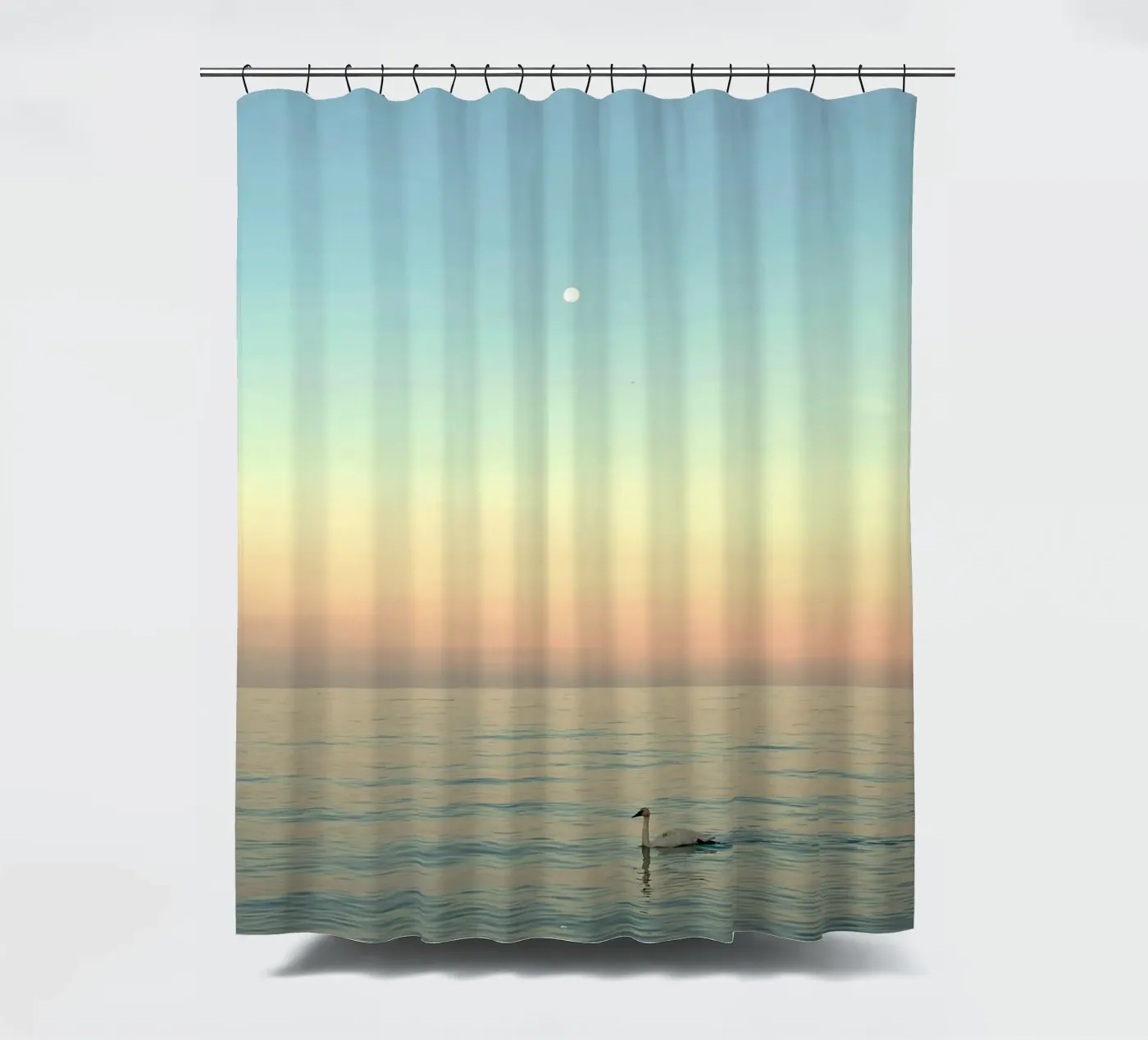 reflection serenity Duschvorhang von prindy