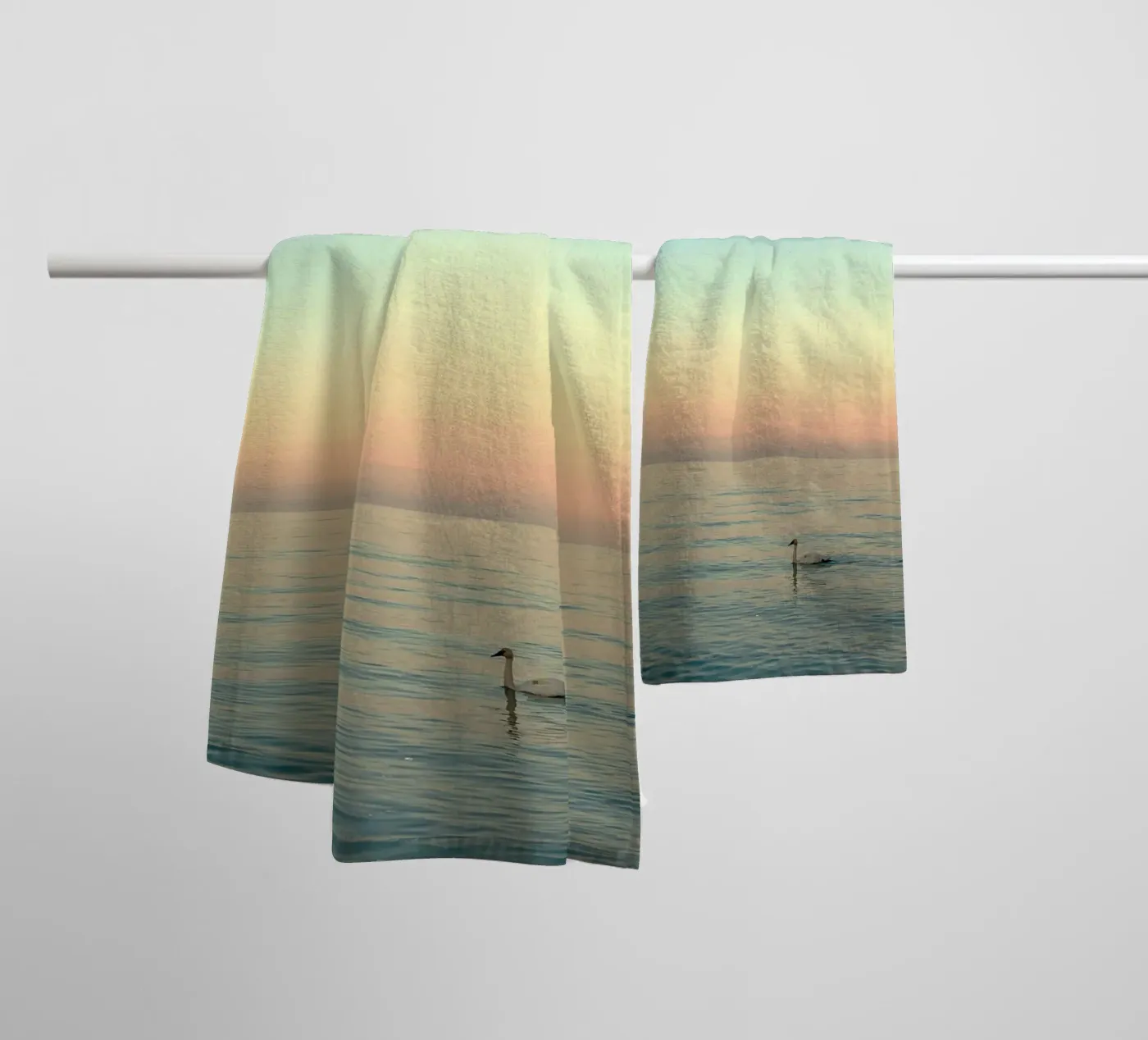 reflection serenity badhanddoek van prindy