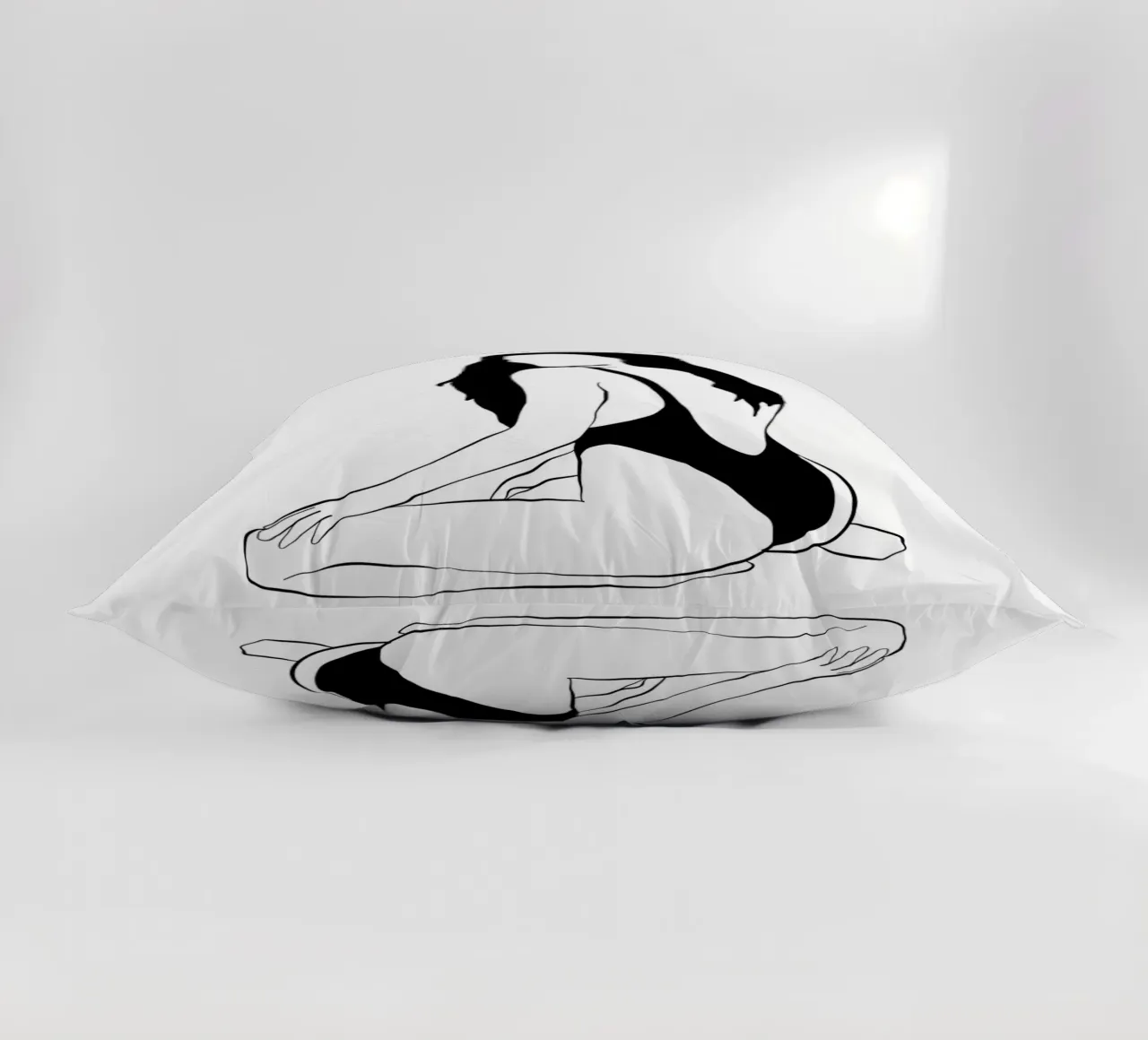 Females No 01 cuscino da treechild
