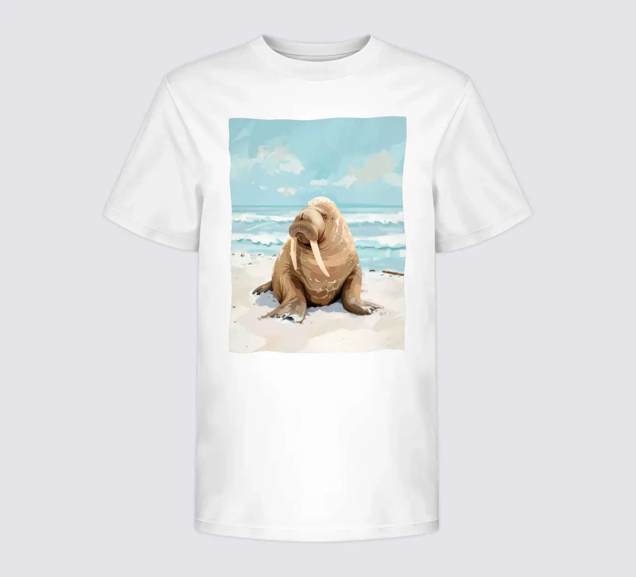 Tricheco che riposa su una spiaggia sabbiosa con le onde dell'oceano t-shirt bambini da DesignDoodle