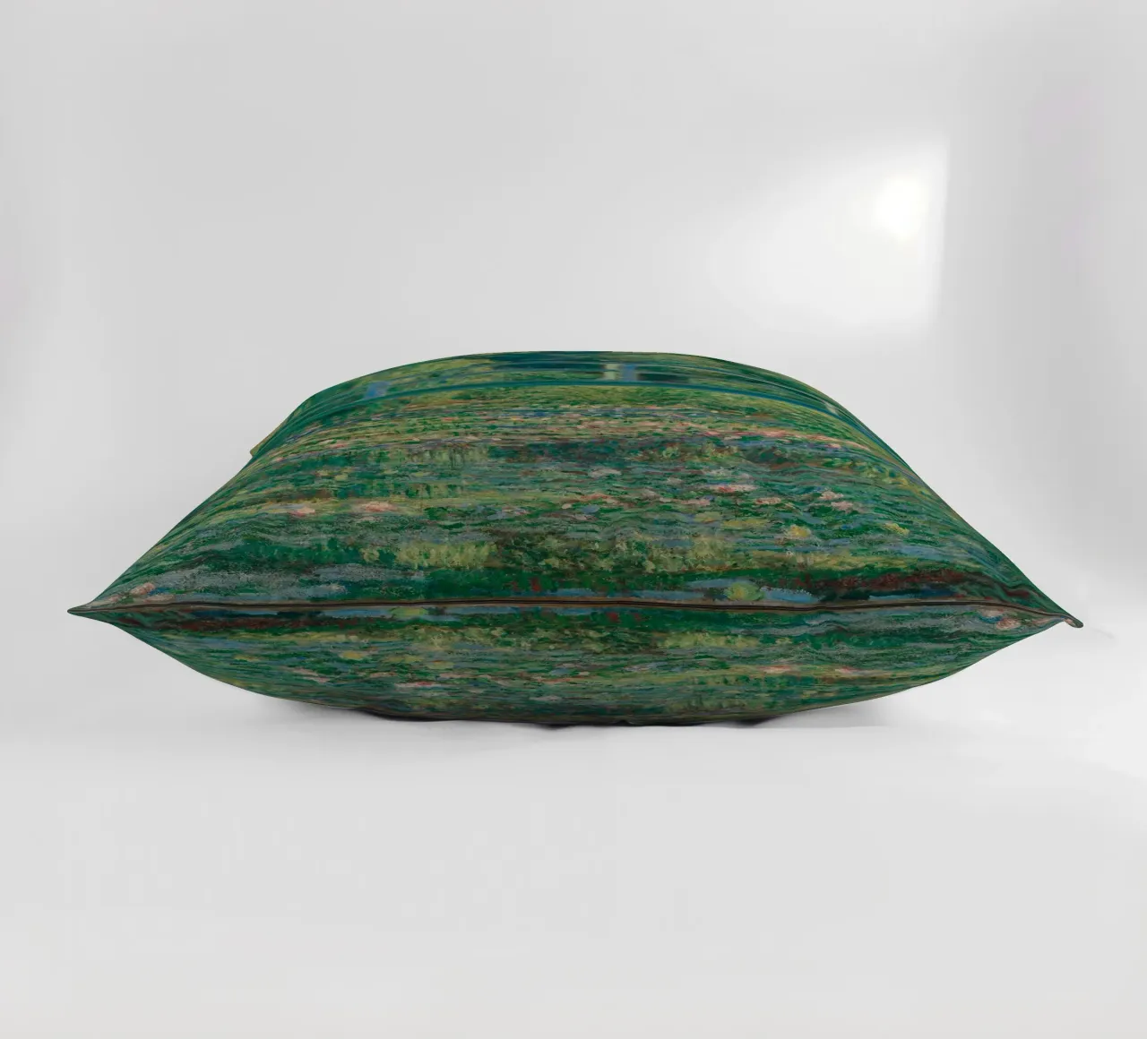 Bridge And Water Lilies cuscino da carolcrawofficialdesign