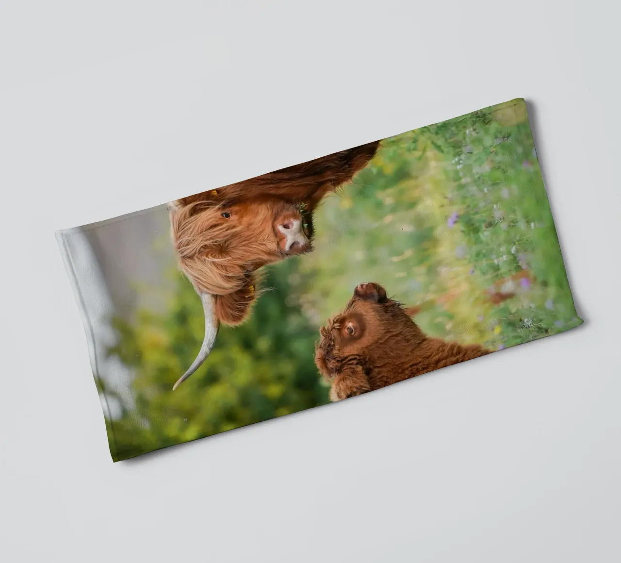 Mucca delle Highlands asciugamano da bagno da Tom's Wildlife