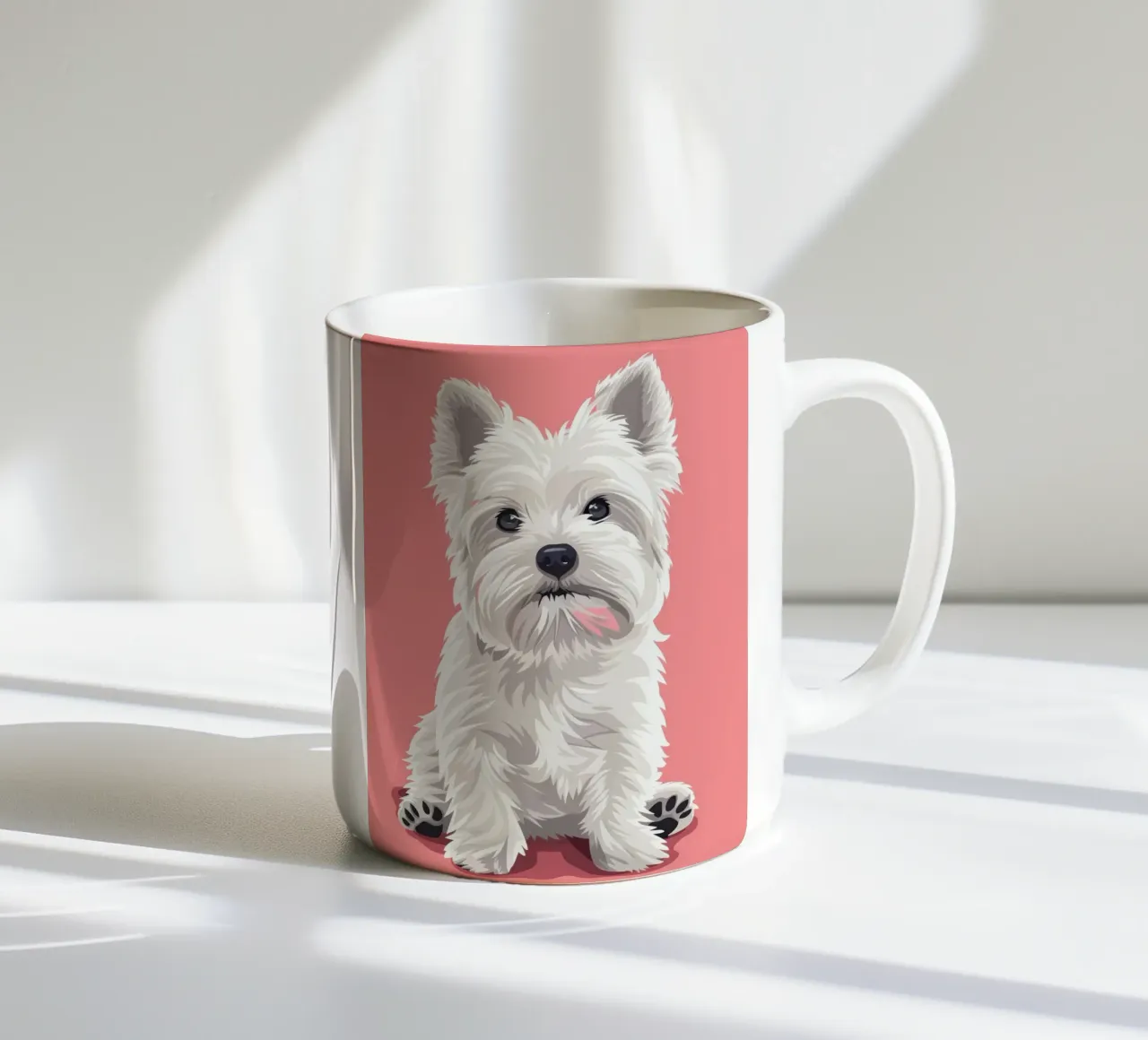 Chien blanc mignon à la fourrure duveteuse assis sur un tableau rose mug en céramique de DesignDoodle