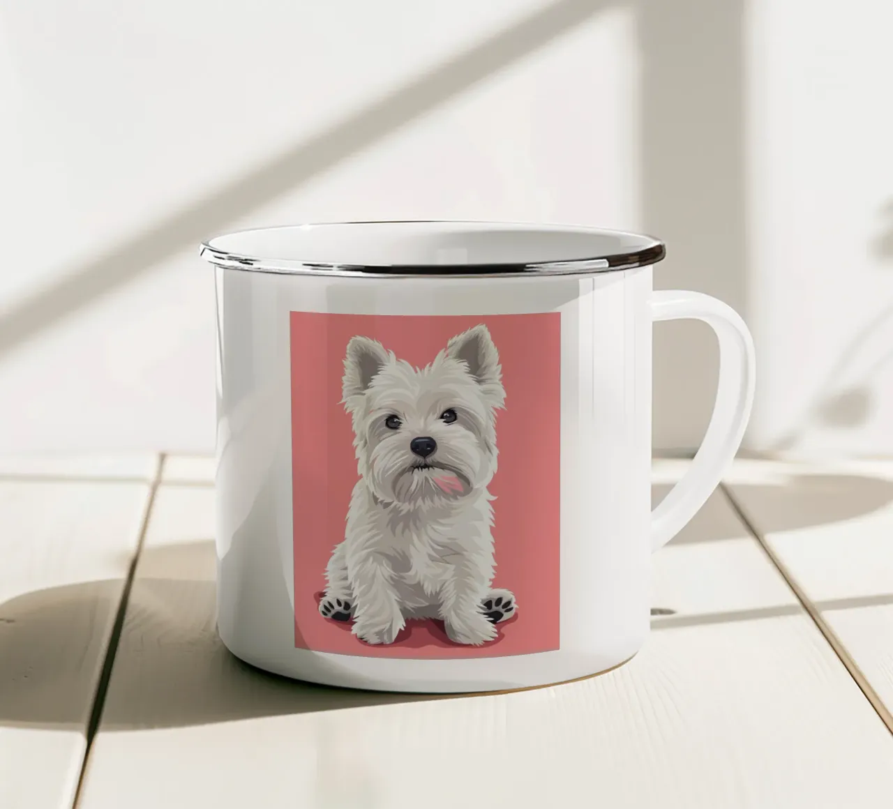 Chien blanc mignon à la fourrure duveteuse assis sur un tableau rose mug en émail de DesignDoodle