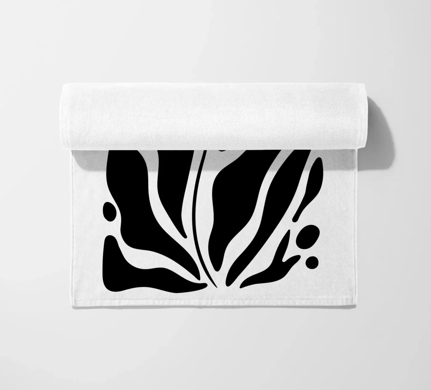 Sunlit Petals telo mare da Dream Print Designs