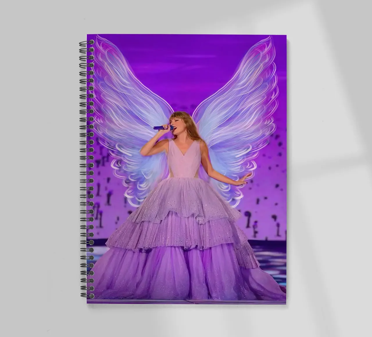 Taylor Swift singing on stage diario ad anelli da Musdadad Shop