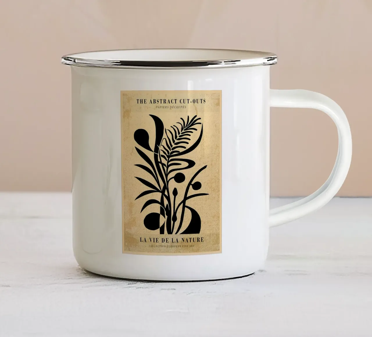 Arte floreale nera e beige tazza in smalto da BobbyStudio