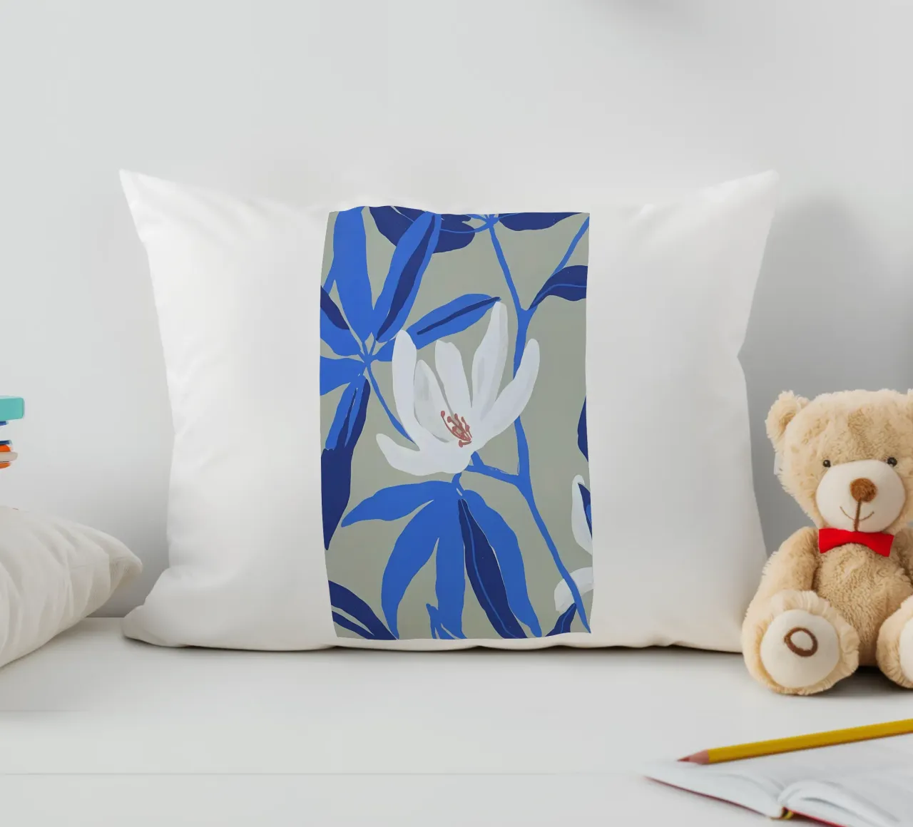 Arte dei fiori bianchi cuscino da Jose