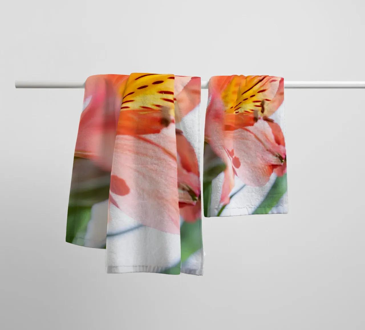 studi sulla flora #10 asciugamano da bagno da rafael campezato