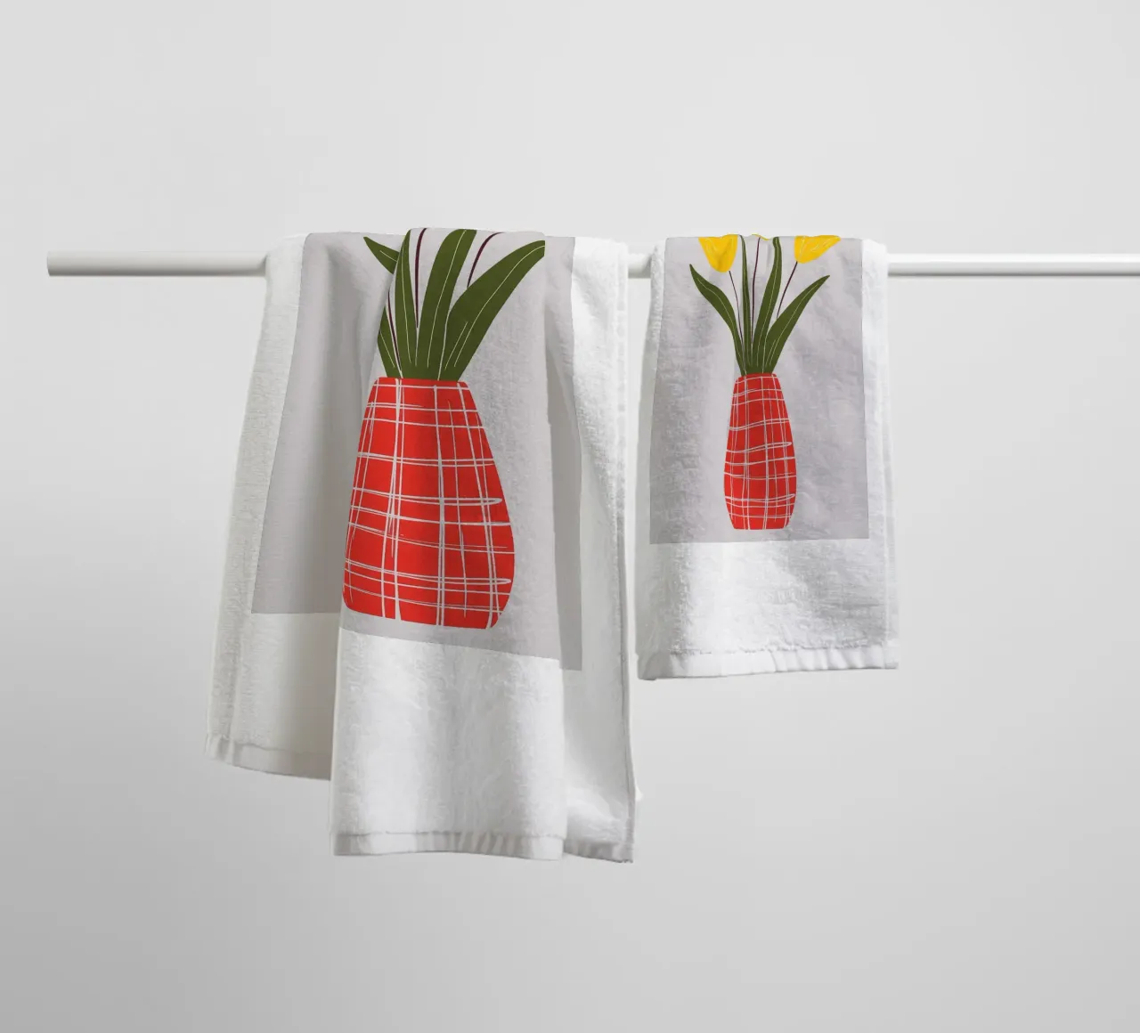 Vaso e fiori rossi asciugamano da bagno da Jose