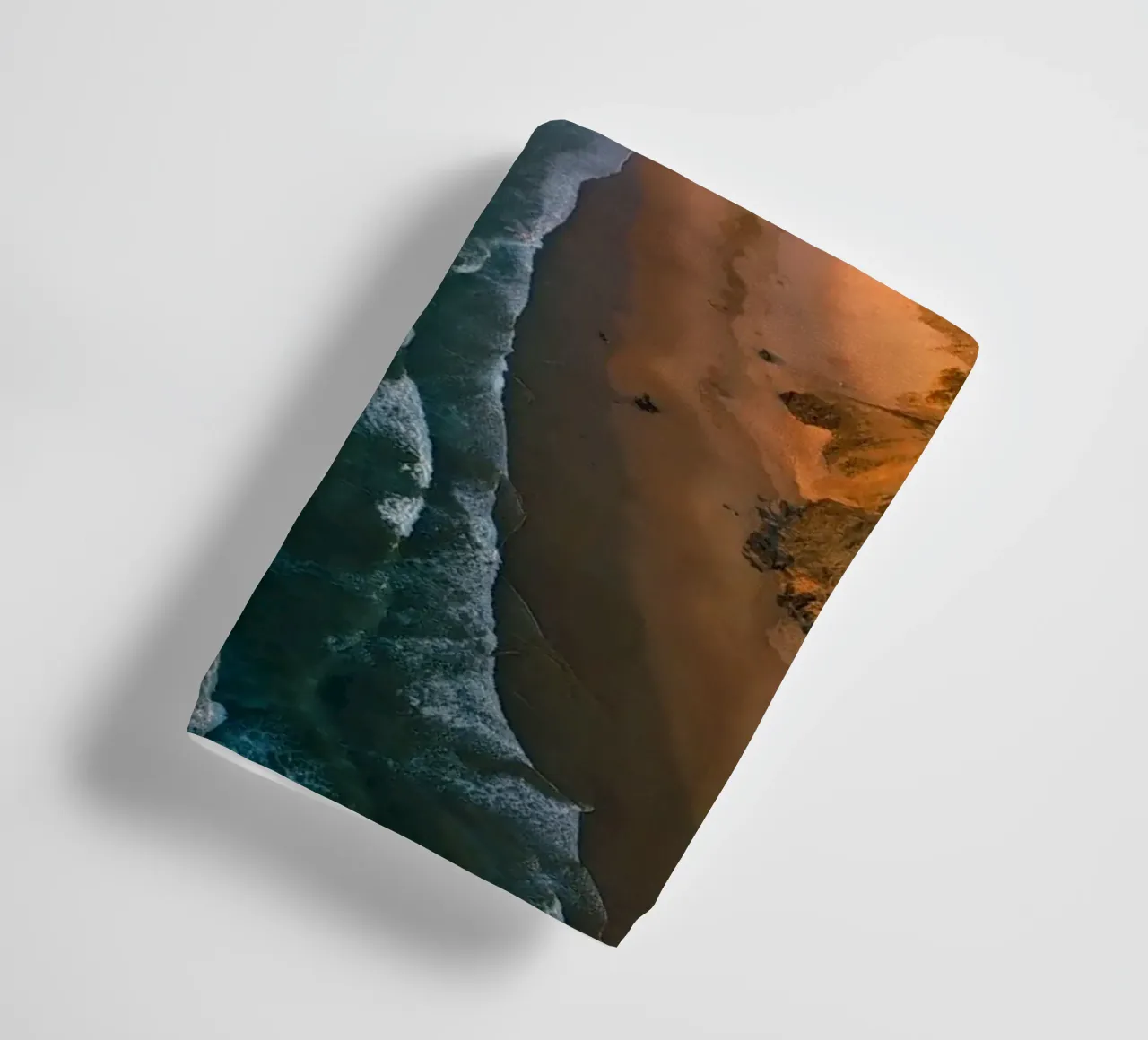 Coastal Horizon towel by Thilo Grøsch