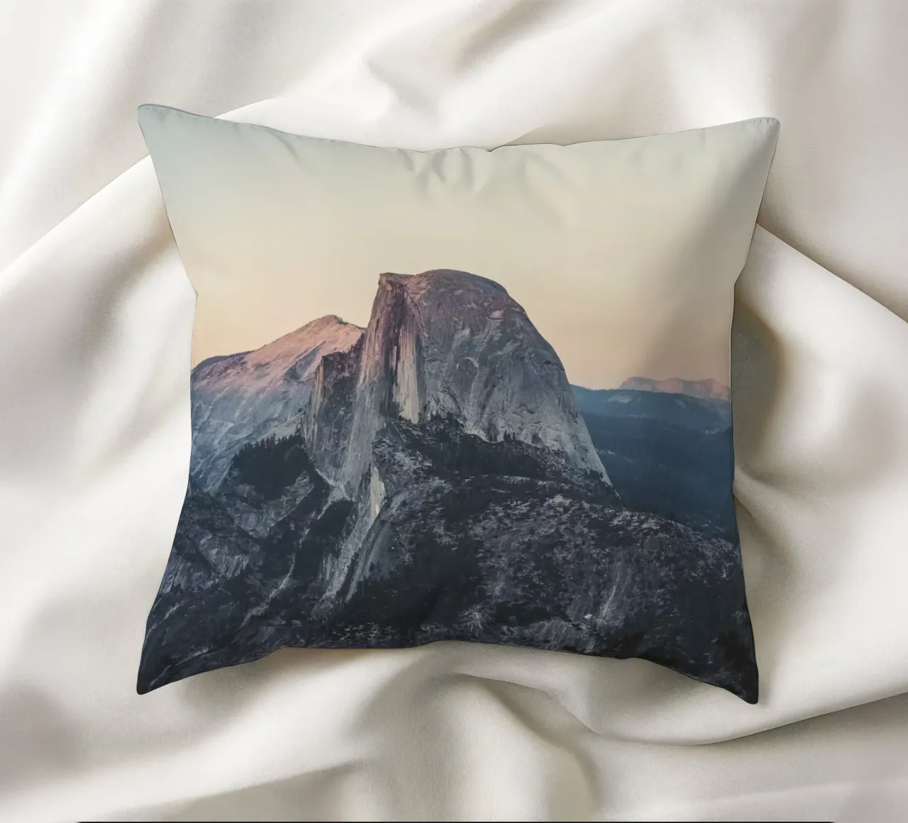 Half Dome cuscino da thetraveller