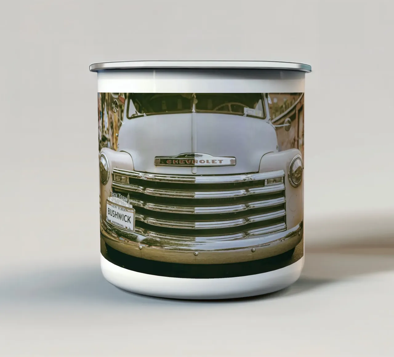 Chevrolet a Bushwick 2 tazza in smalto da thetraveller