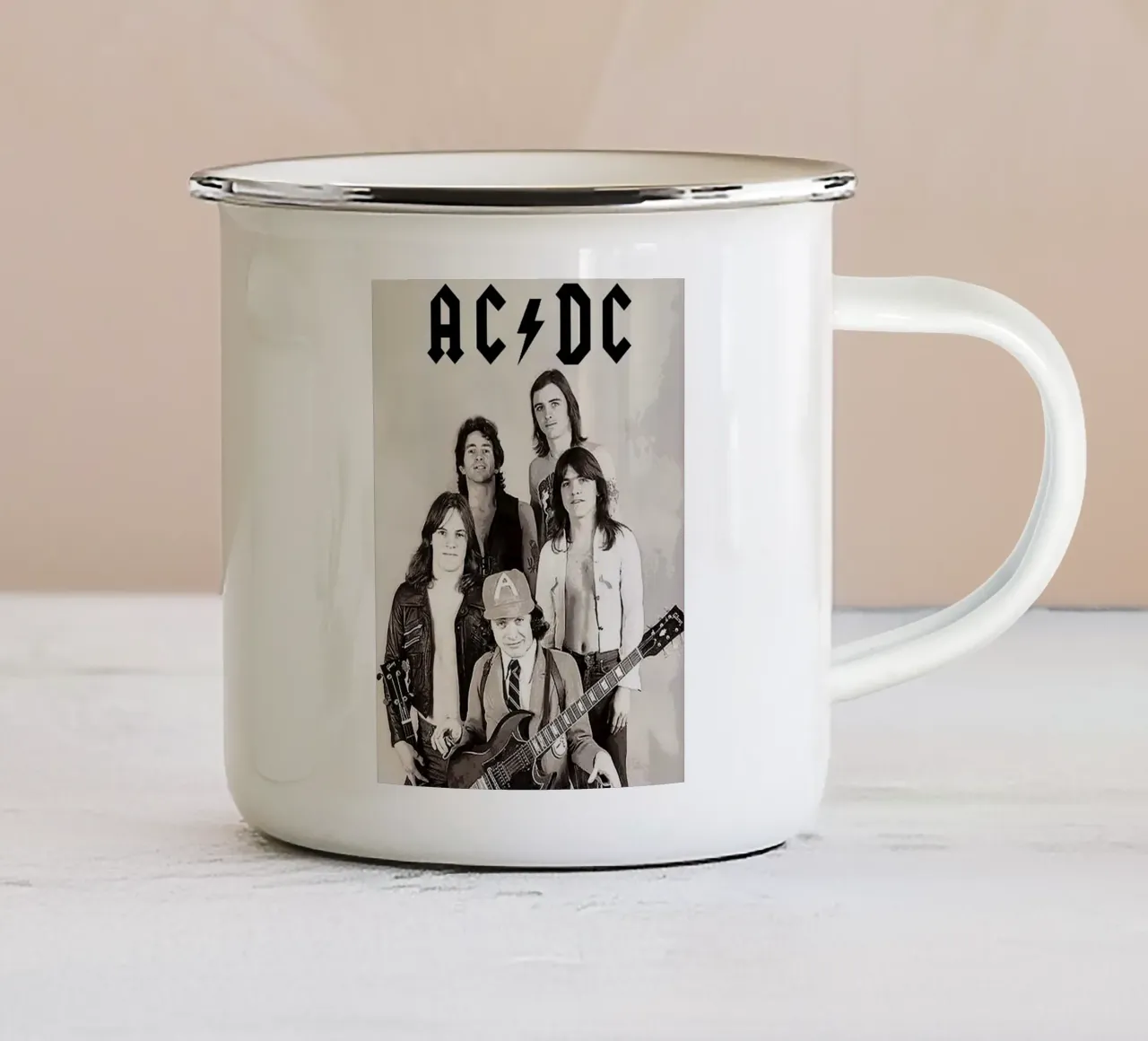 Gruppo AC/DC tazza in smalto da vanhesling