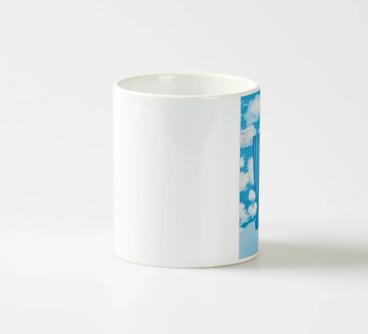 René Magritte Il mondo bello tazza in ceramica da Corene Morar