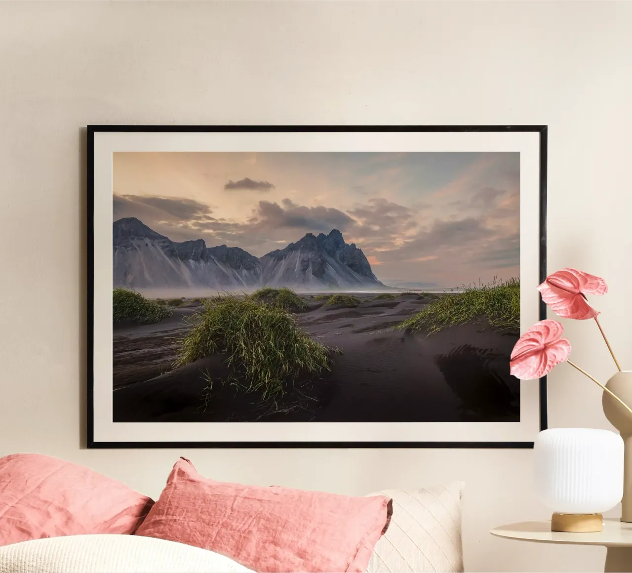 Sonnenuntergang am Strand von Stokksnes Hahnemühle von thetraveller