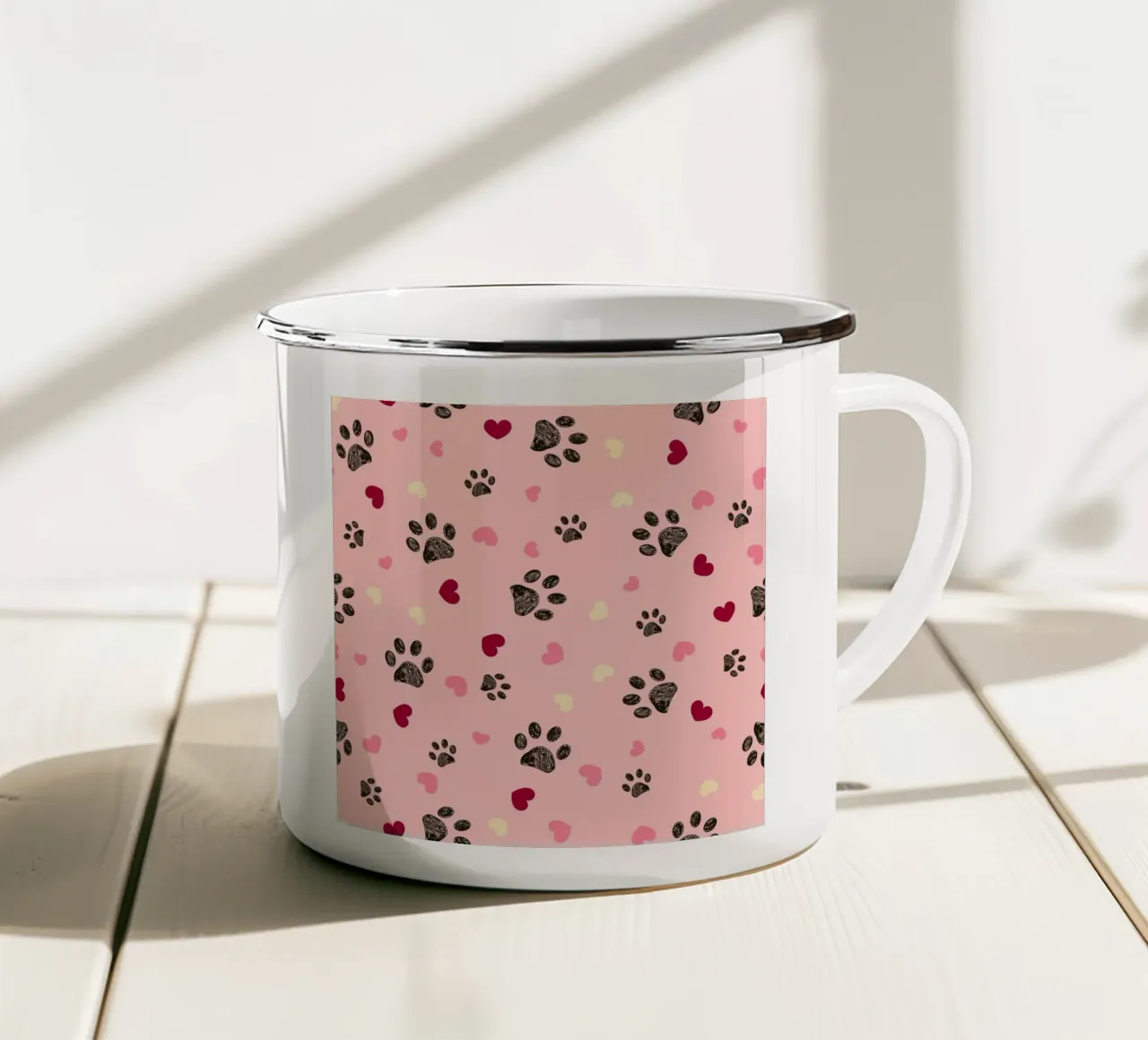 Design di San Valentino con zampa e cuori tazza in smalto da gulsengunel