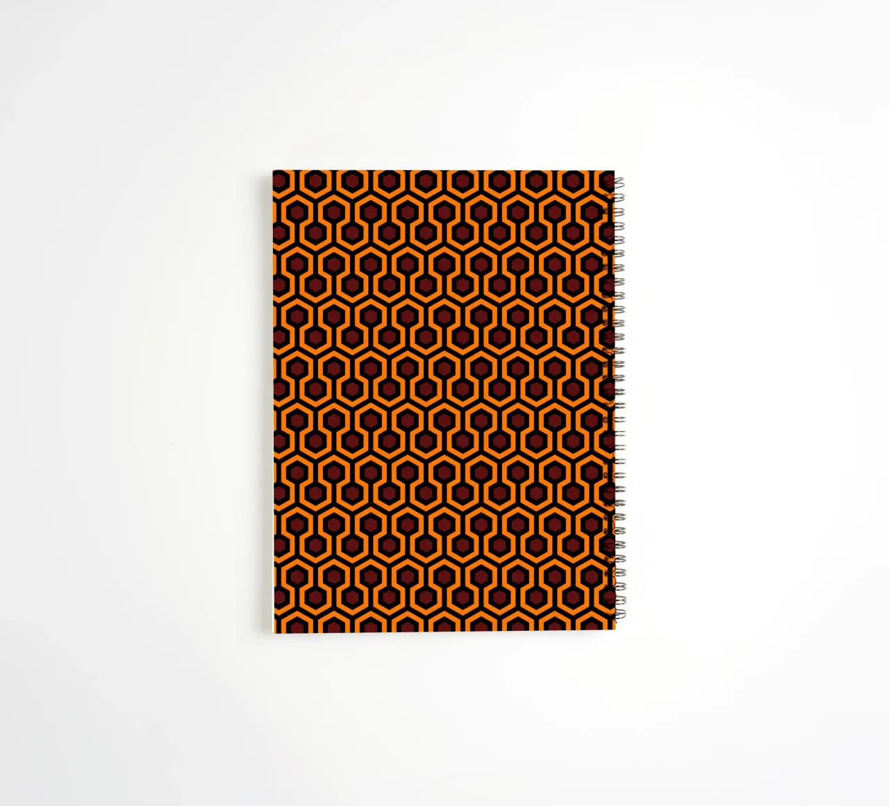 Geometric - Overlook Hotel Floor pattern diario ad anelli da Vivi Nicolin
