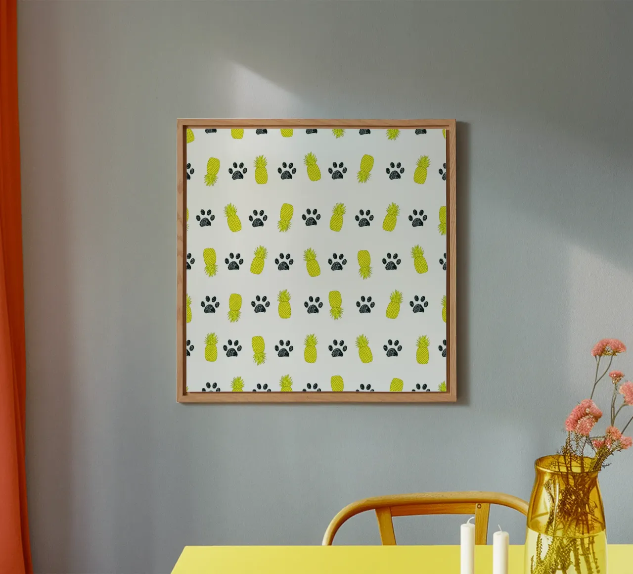 Ananas gialli con impronte di zampe alluminio dibond da gulsengunel