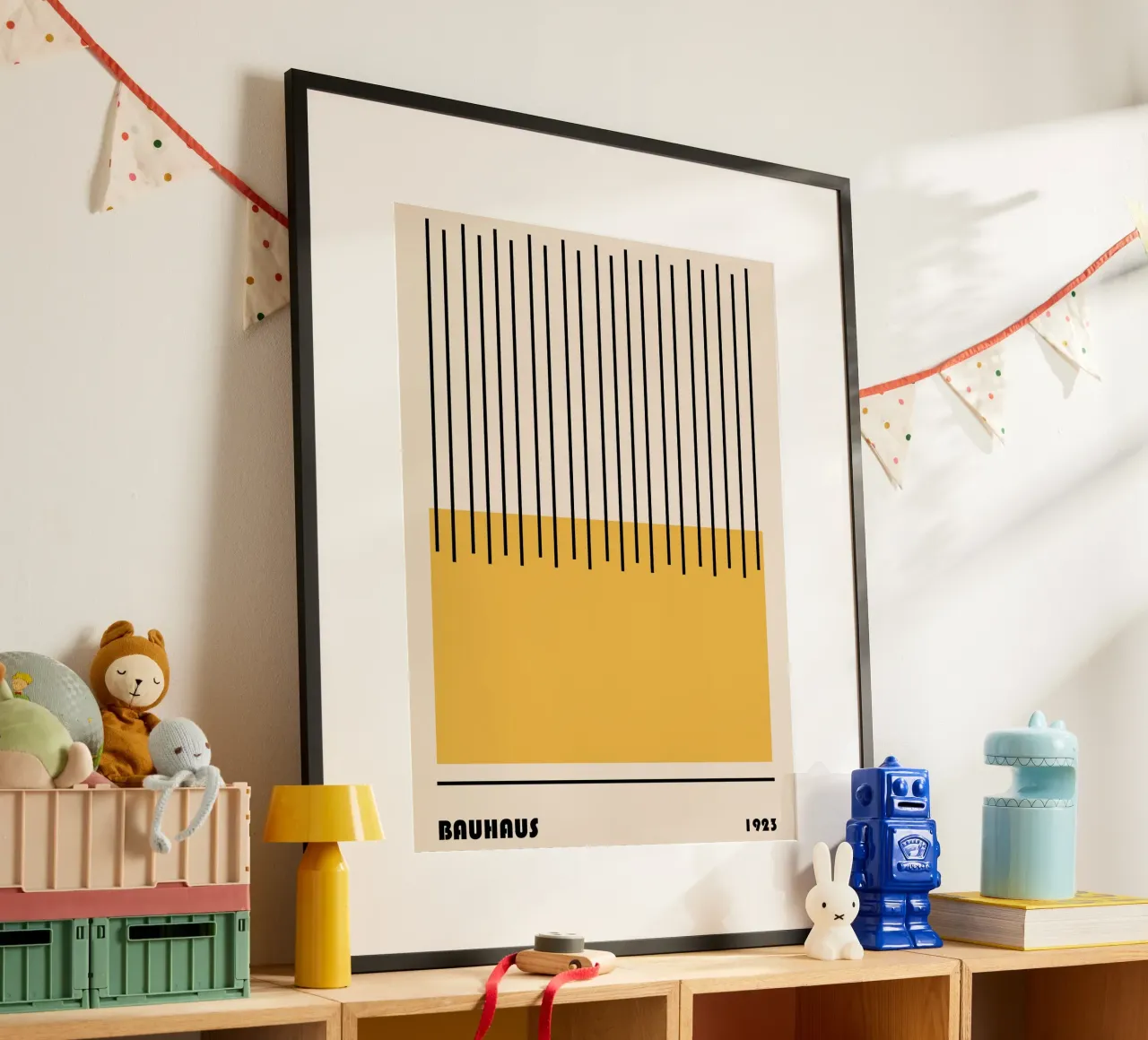 Linee Bauhaus | Stampa d'arte gialla minimalista poster da Studio Vibe