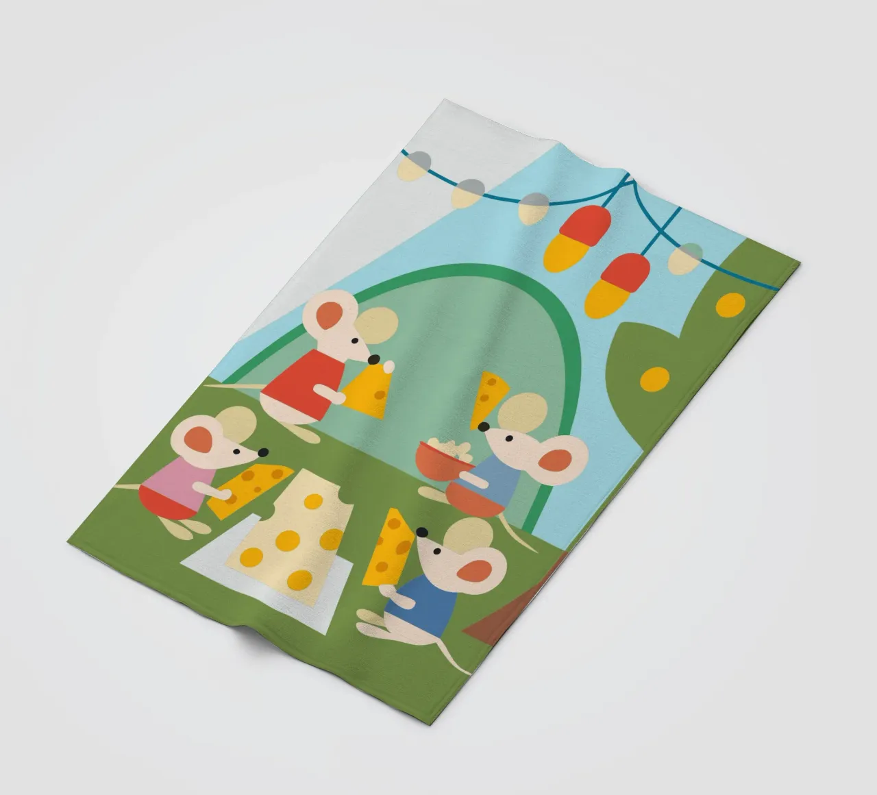 Mouse Eats Cheese Fleecedecke von CUTE ANIMALS