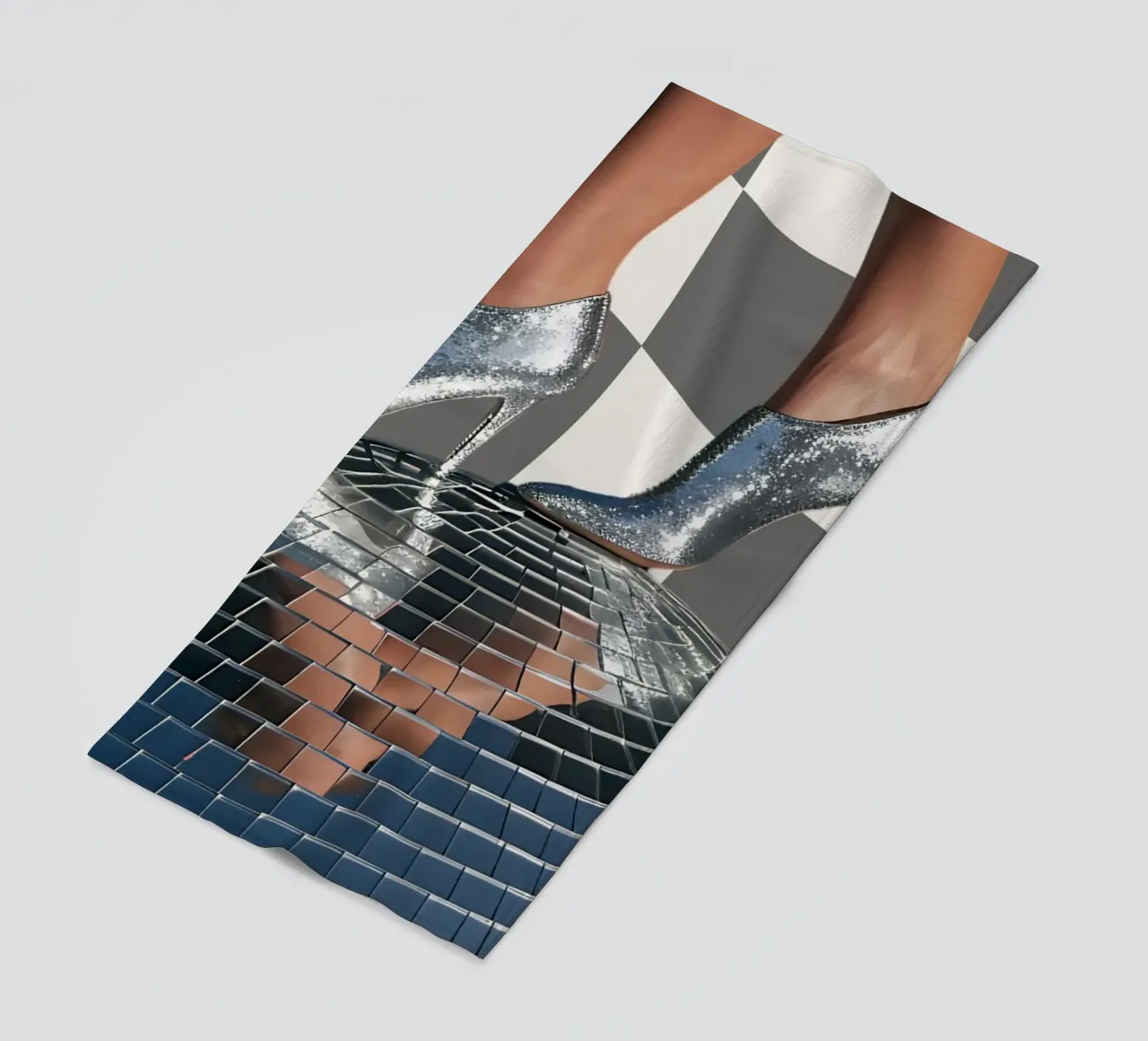 Disco Queen con tacchi d'argento - Stampa pop art retrò telo mare da NorwesClub