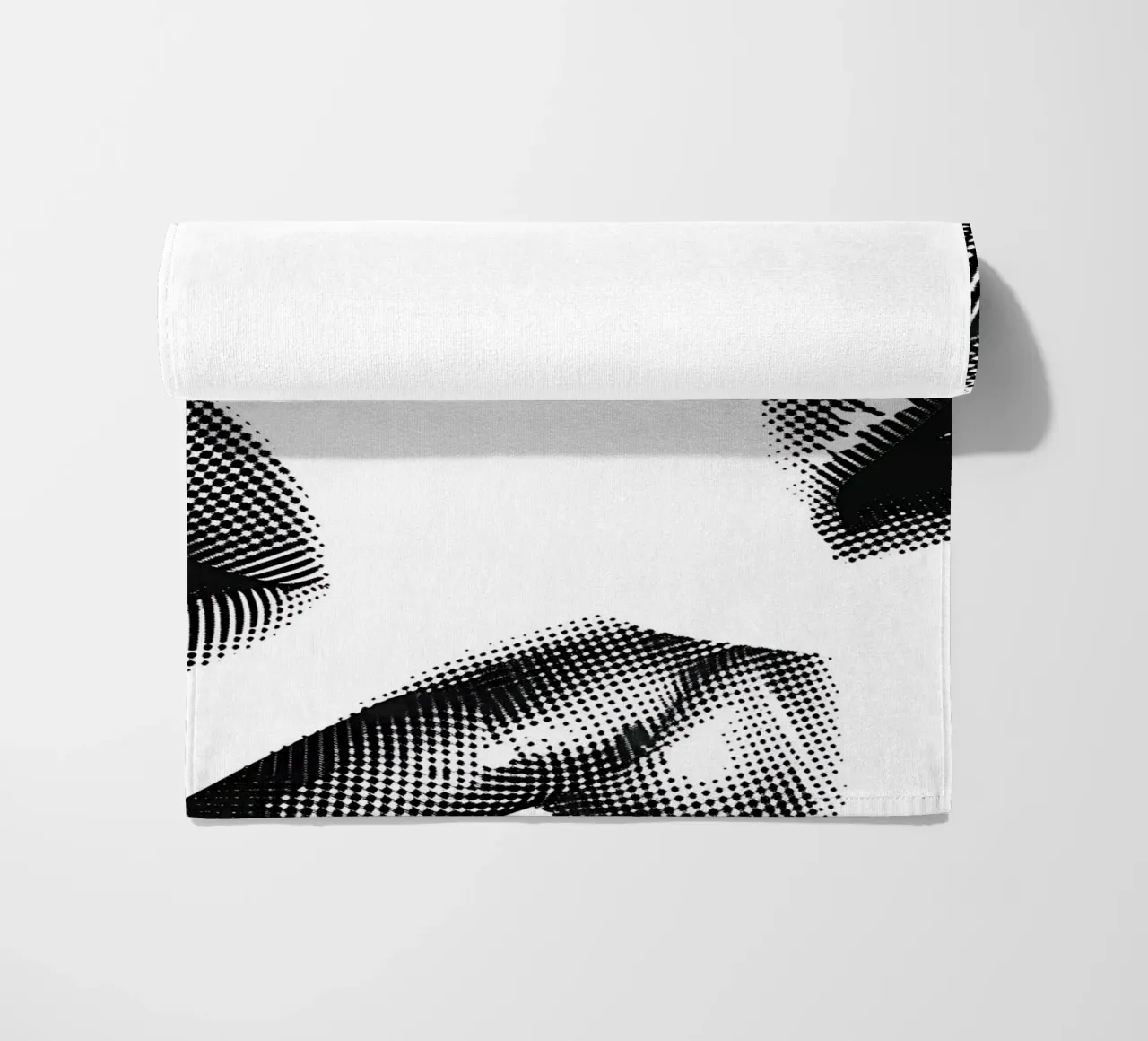Labbra monocromatiche a mezzatinta - Stampa pop art astratta telo mare da NorwesClub