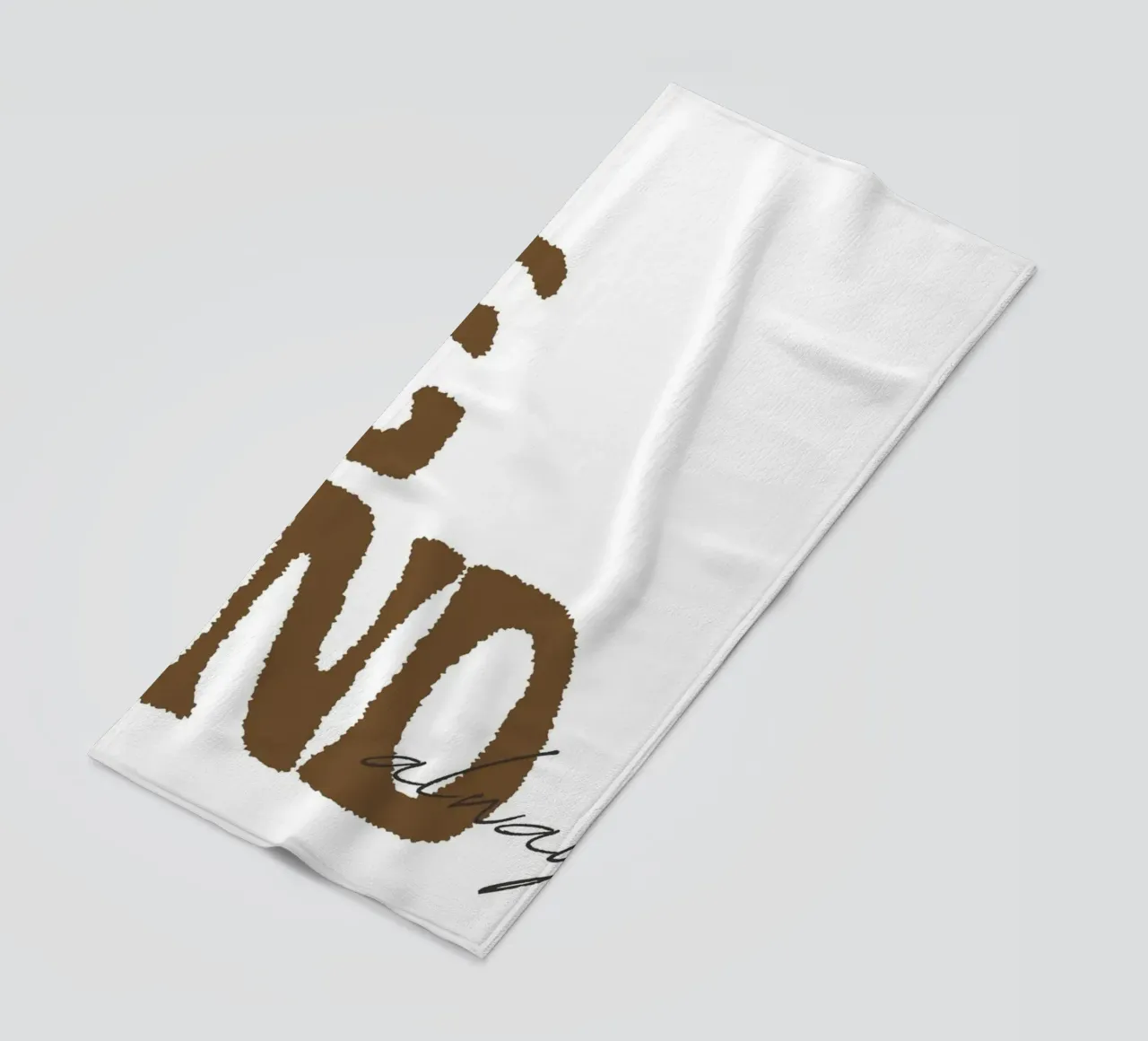 "Poster tipografico d'ispirazione "Sii gentile sempre telo mare da NorwesClub