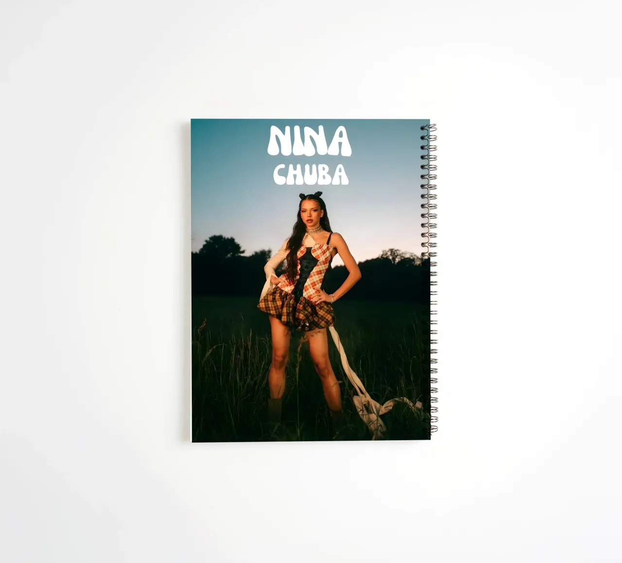 Nina Chuba V2 notitieboek met spiraal van vintage