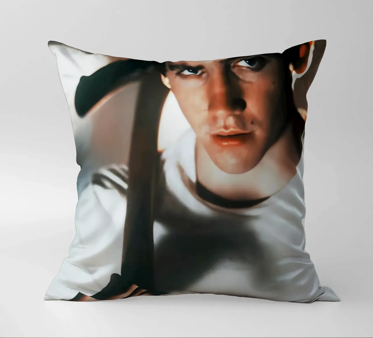 young man coussin de Low poly art