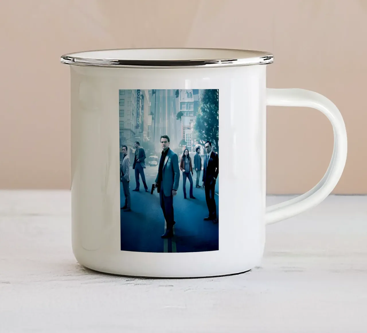 "A team of sharply dressed tazza in smalto da Low poly art