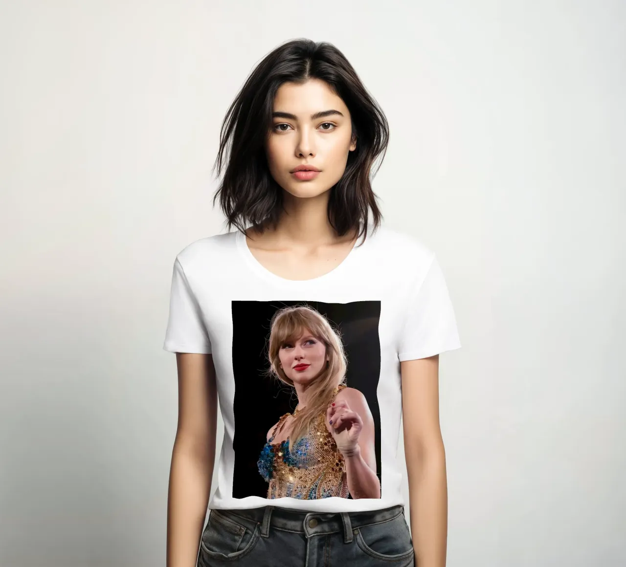 Taylor Swift t-shirt da donna da Musadad Shop