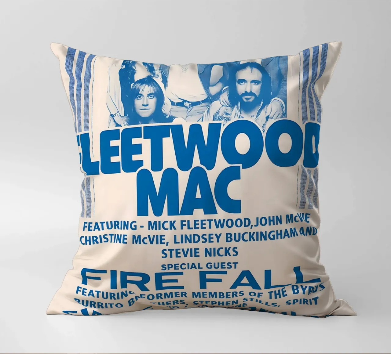 Fleetwood Mac and Fire Fall in San Bernardino California cuscino da DGUnder