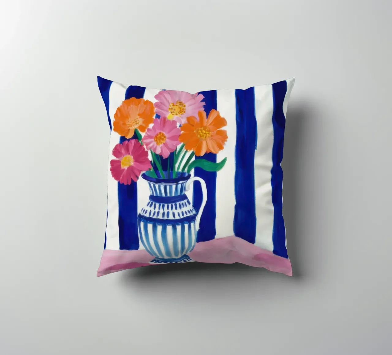 Vaso e fiori a righe cuscino da Flock Reverie