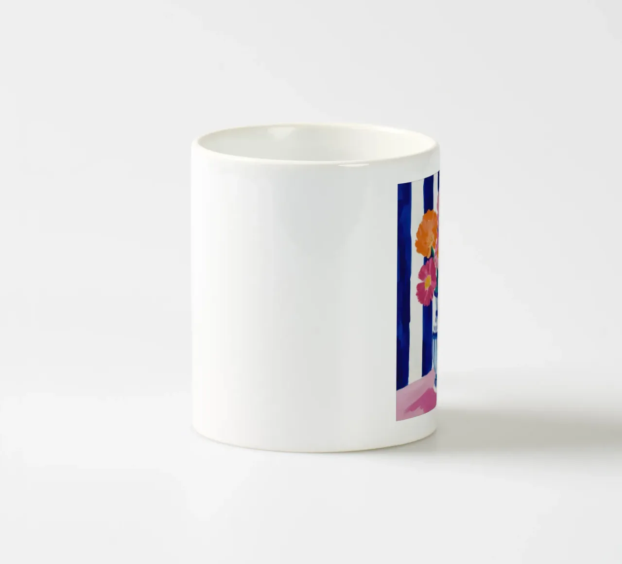 Vaso e fiori a righe tazza in ceramica da Flock Reverie
