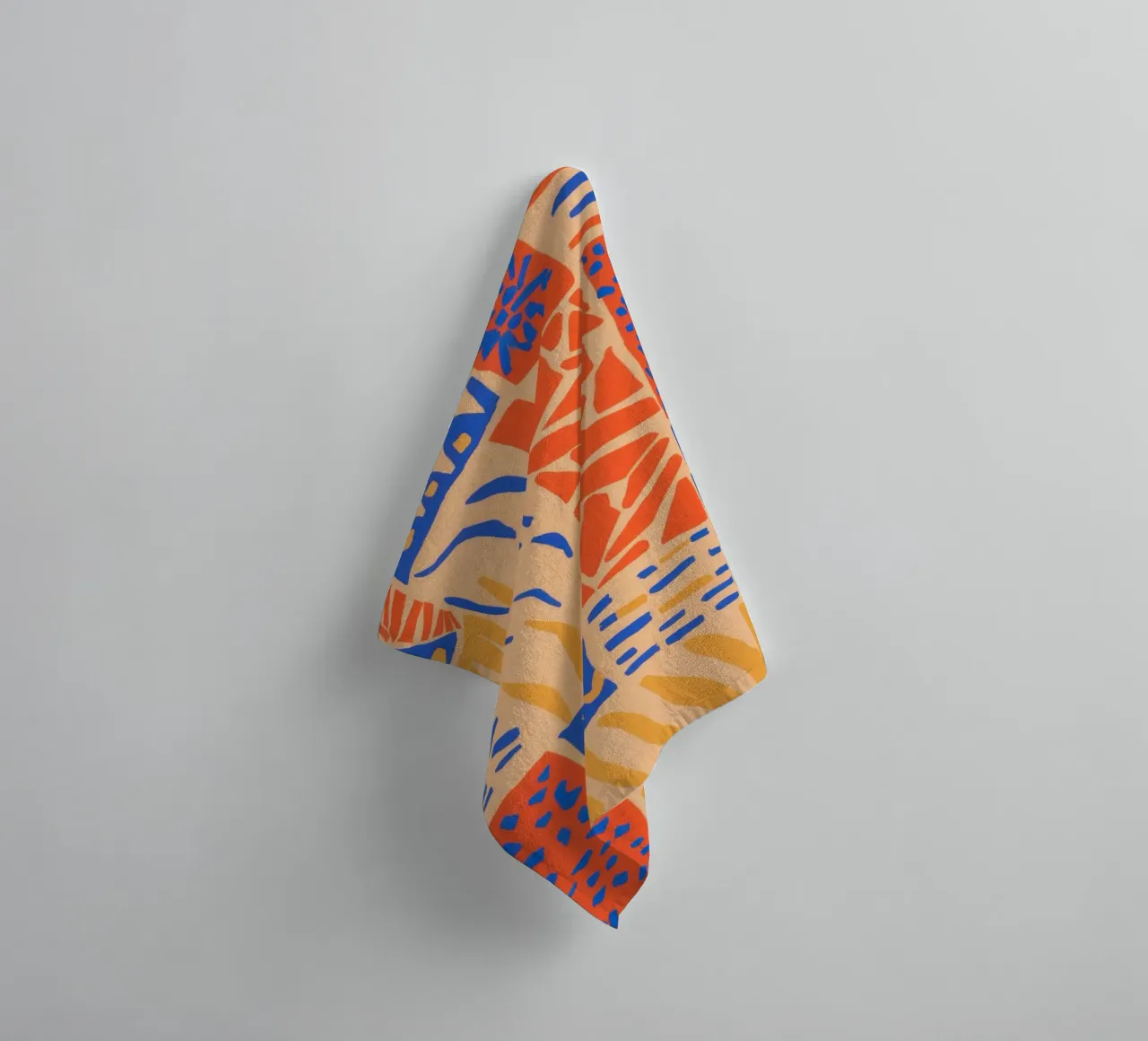Harlequin Happy Quilt Handtuch von Prism Ritual