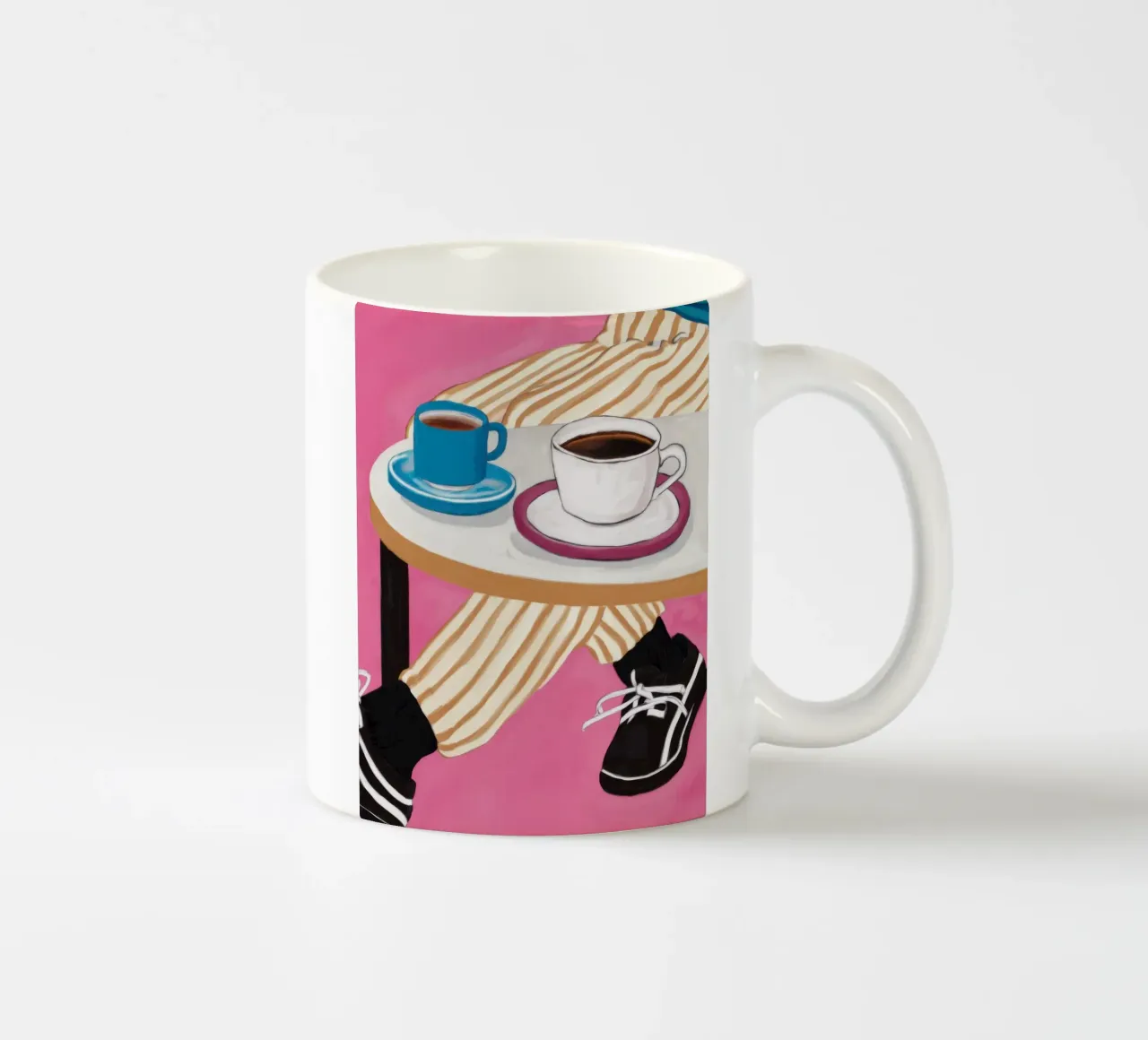 Prospettiva del tavolo del caffè tazza in ceramica da Veil Maya