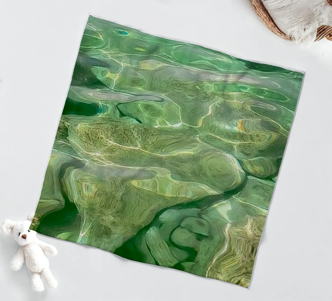 fluidity light transparency Fleecedecke von prindy