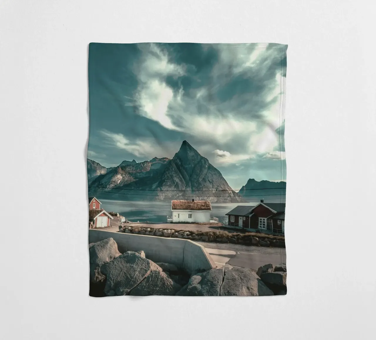 cabin rustic Fleecedecke von twillight