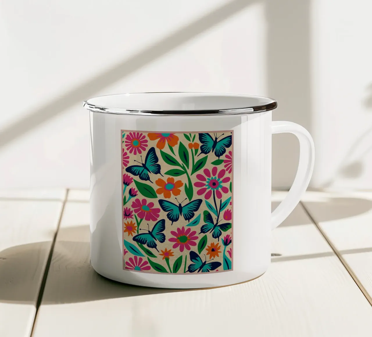 Farfalle colorate tazza in smalto da Drew Studio