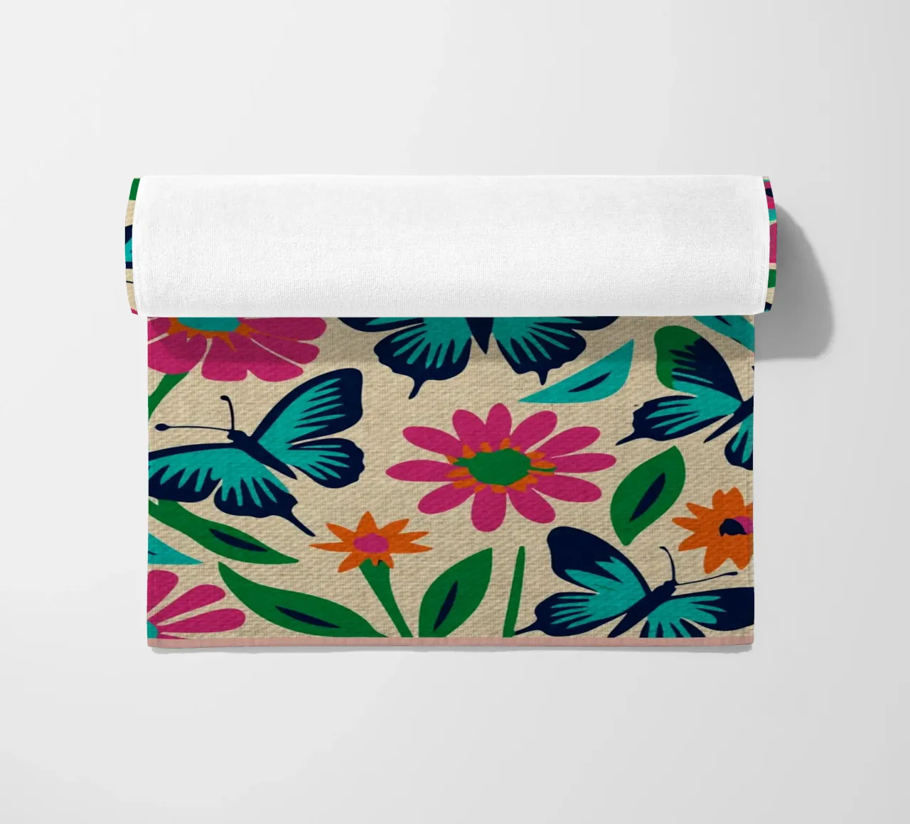 Farfalle colorate telo mare da Drew Studio