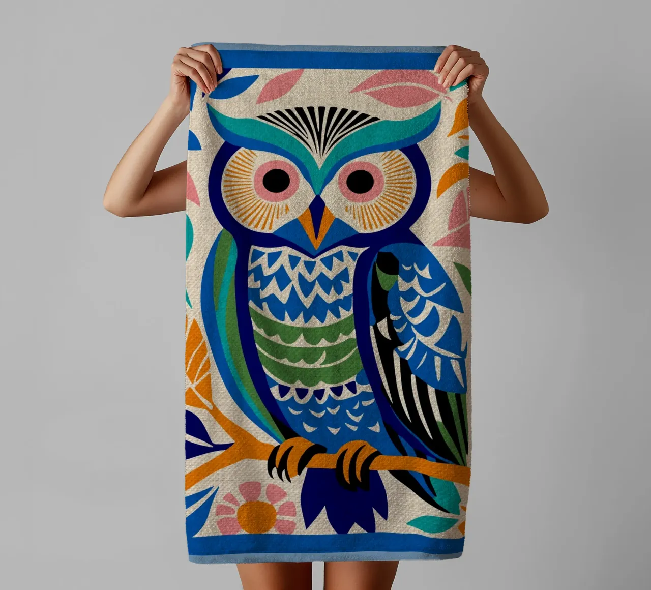 Gufo selvatico blu asciugamano da bagno da Drew Studio