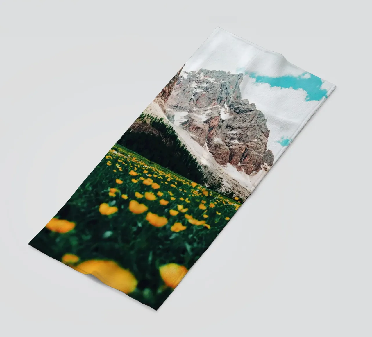 fiori di montagna telo mare da Nature's Palette