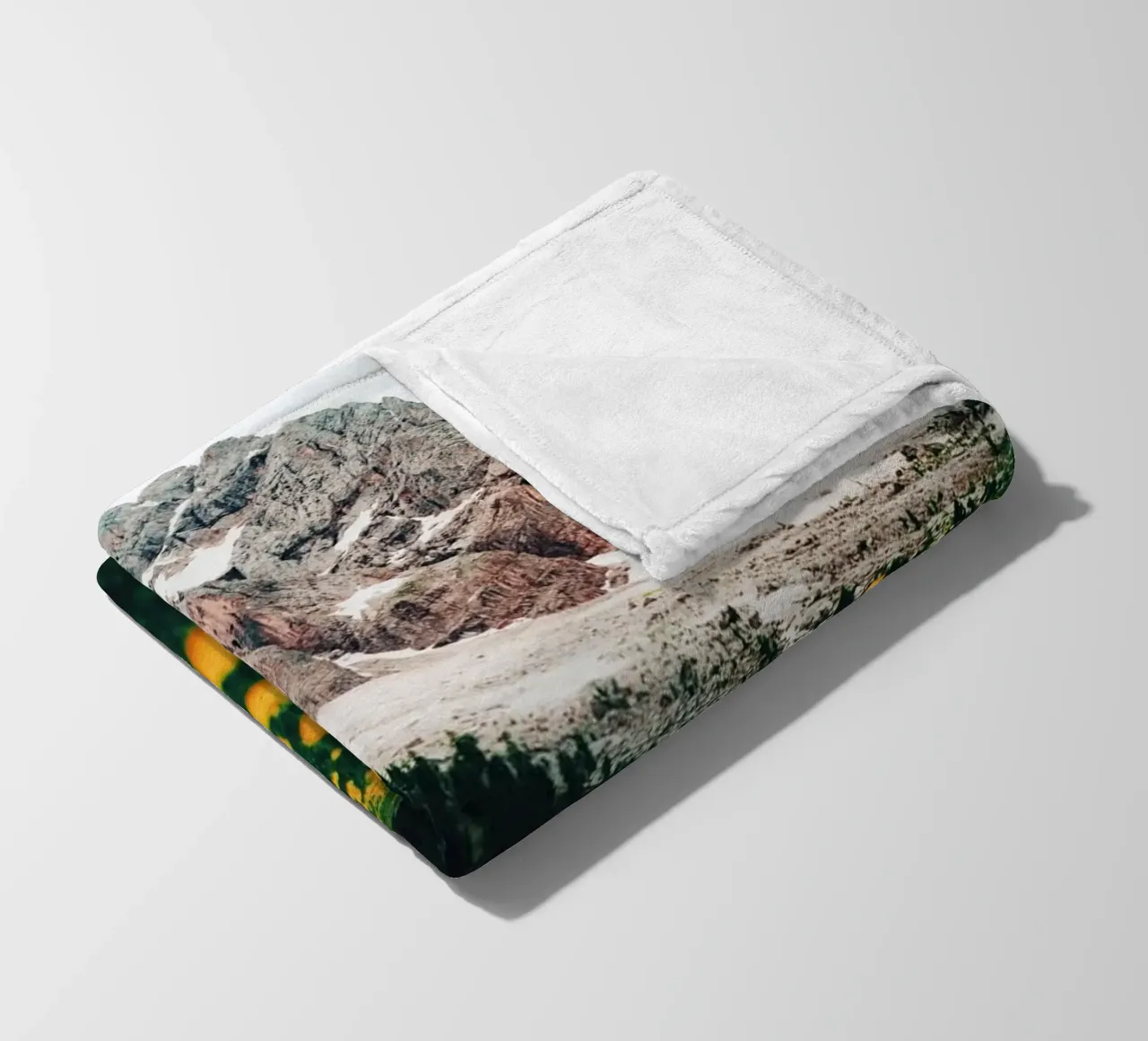 fiori di montagna coperta in pile da Nature's Palette