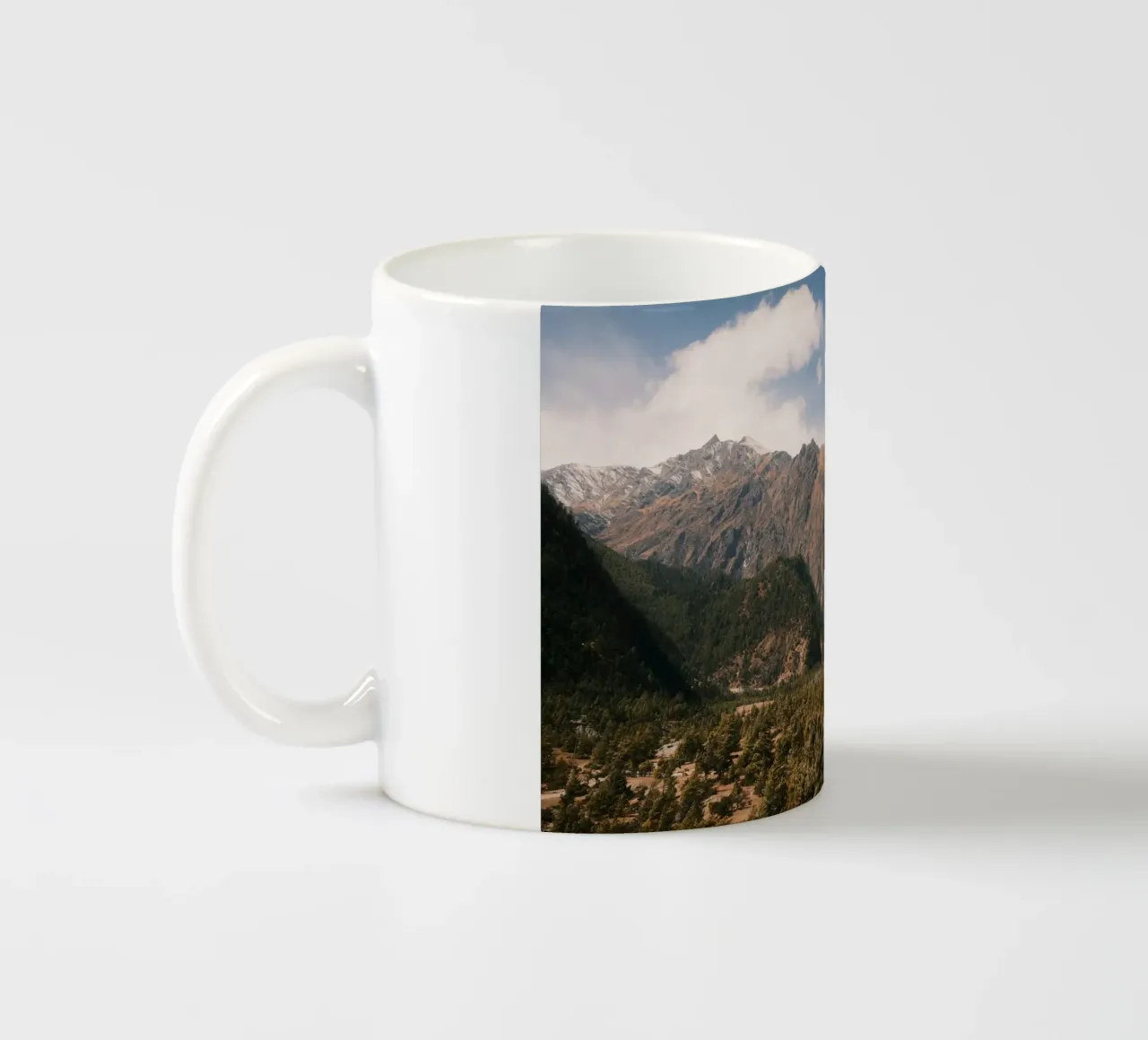 Majestic Silence – The Himalayas Unseen tazza in ceramica da FujiPrints
