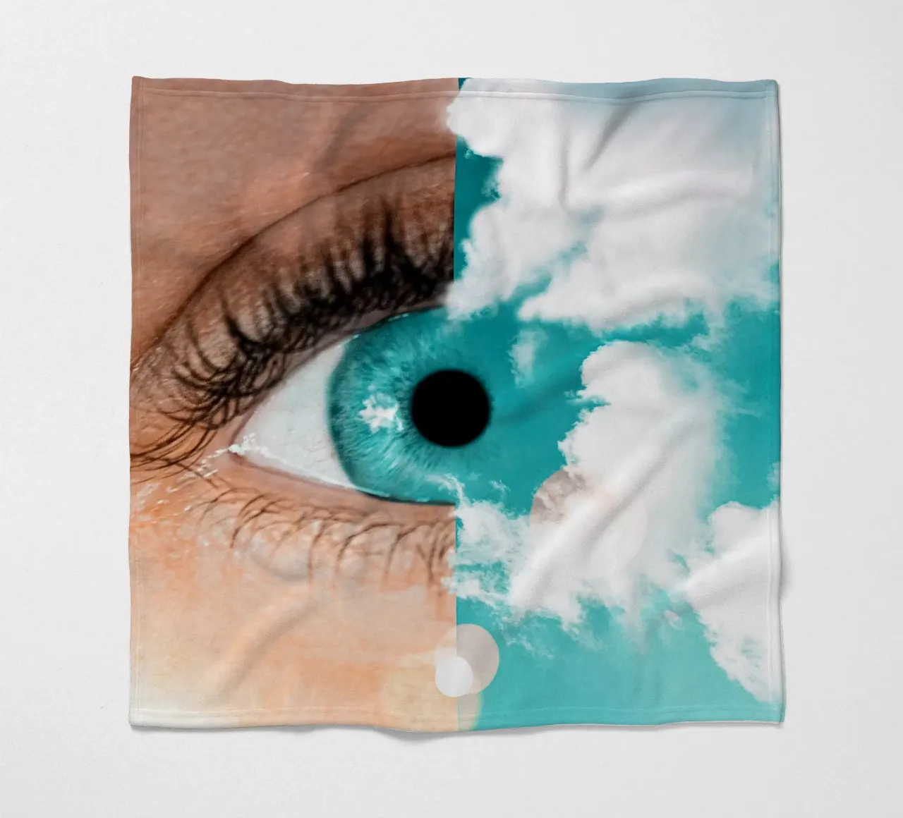 Skeye fleece blanket by mofartmonica