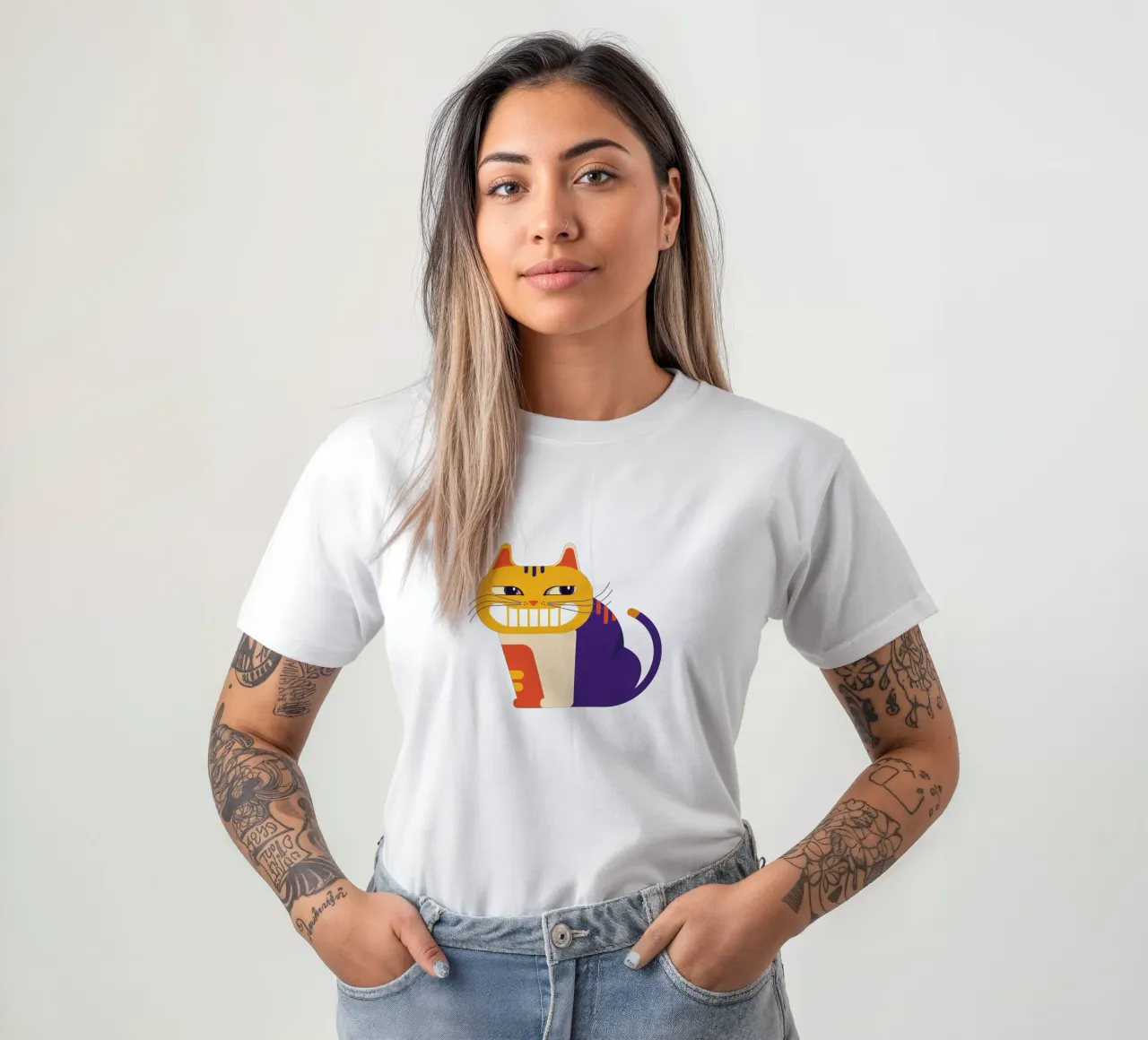 Grinsekatze bold t-shirt da DARIA IVANOVNA