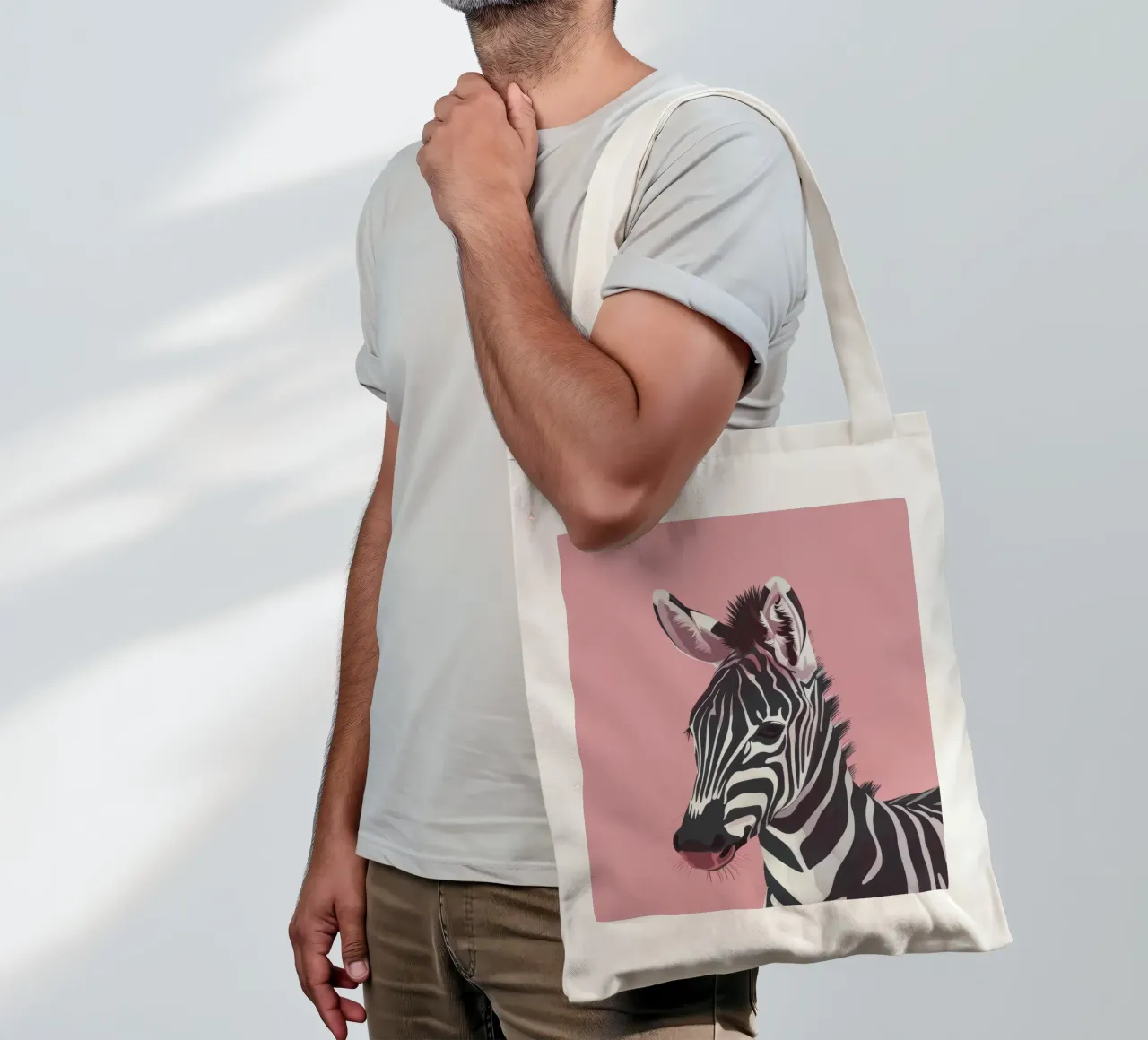 Testa di zebra su sfondo rosa borsa in juta da DesignDoodle