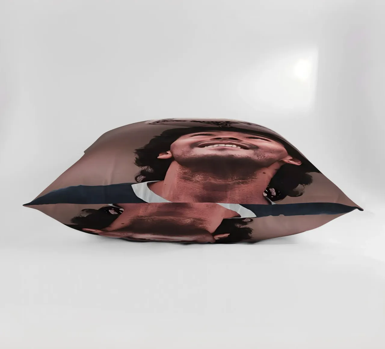 Maradona cuscino da Low poly art